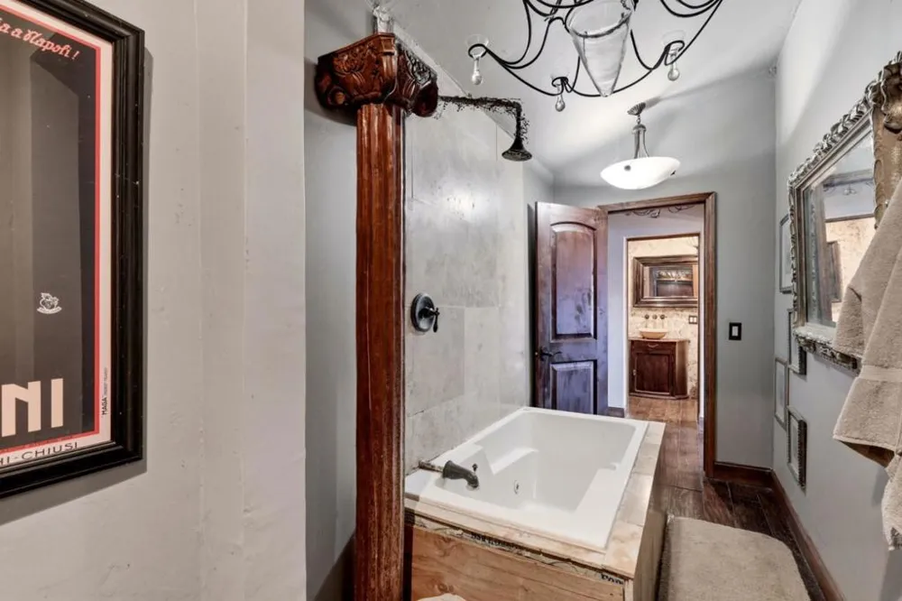 19375 Montevina Road Los Gatos, CA 95033
