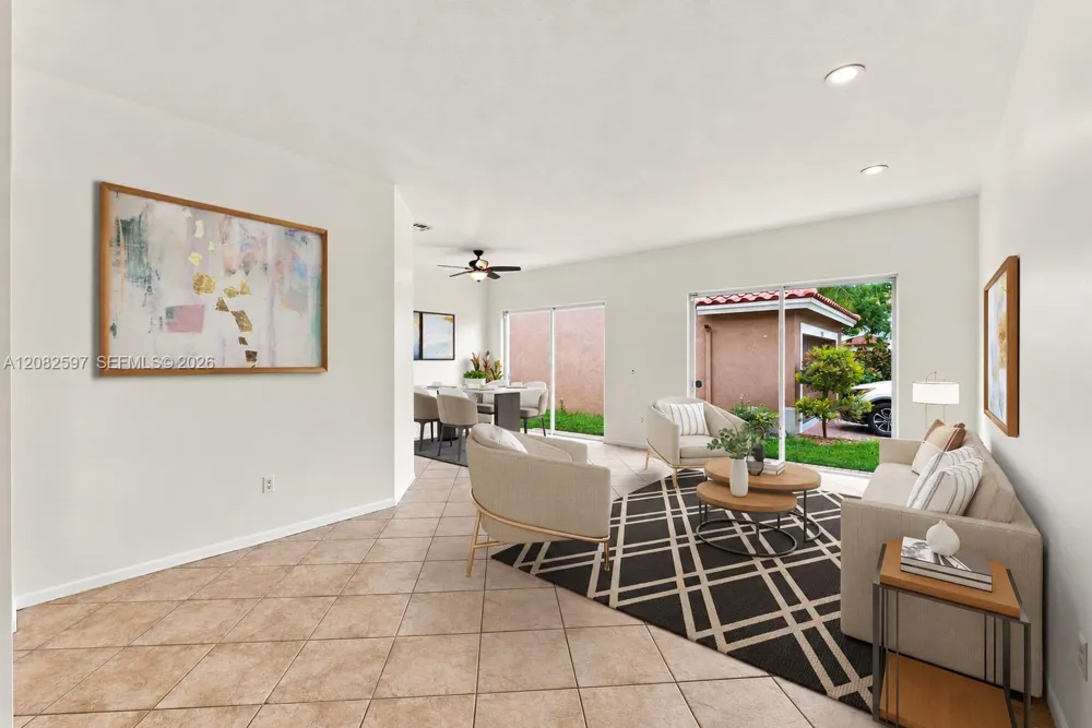 12103 NW 47th Mnr Coral Springs, FL 33076
