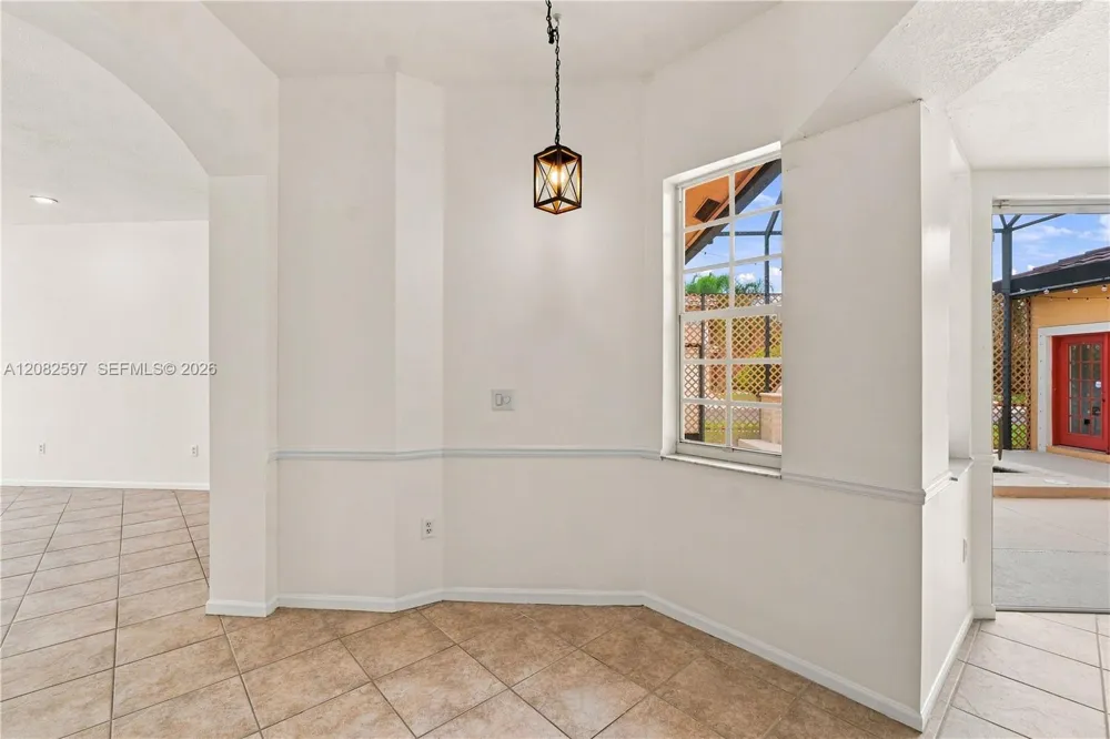 12103 NW 47th Mnr Coral Springs, FL 33076