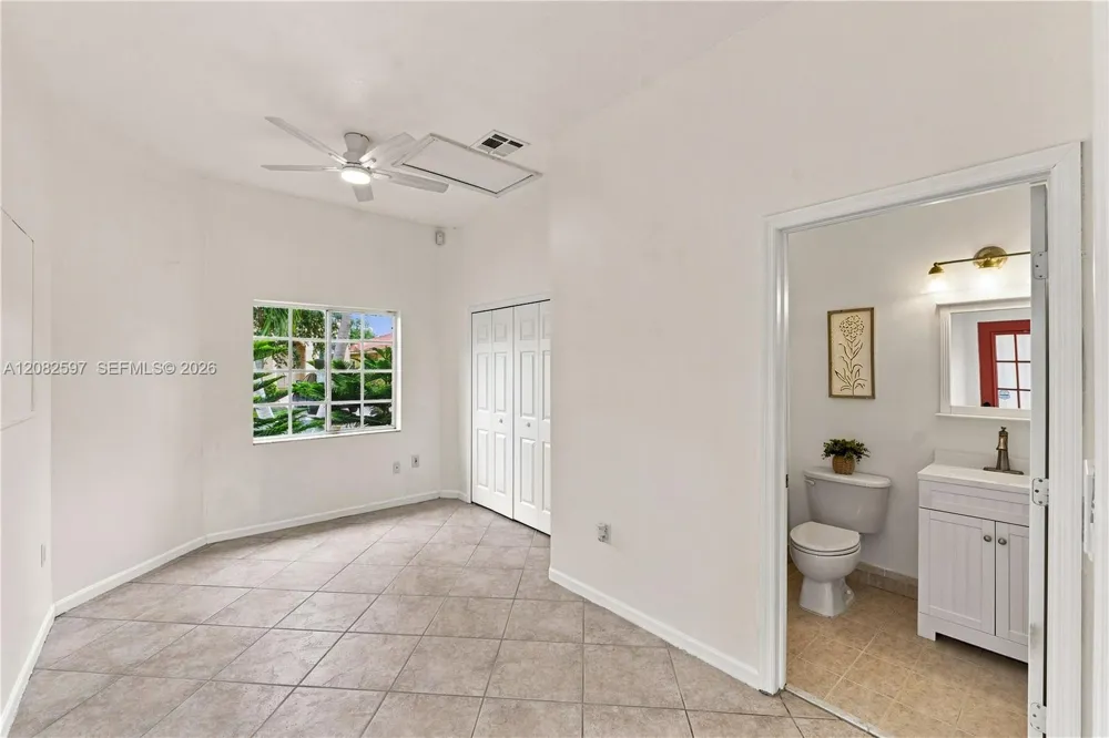 12103 NW 47th Mnr Coral Springs, FL 33076