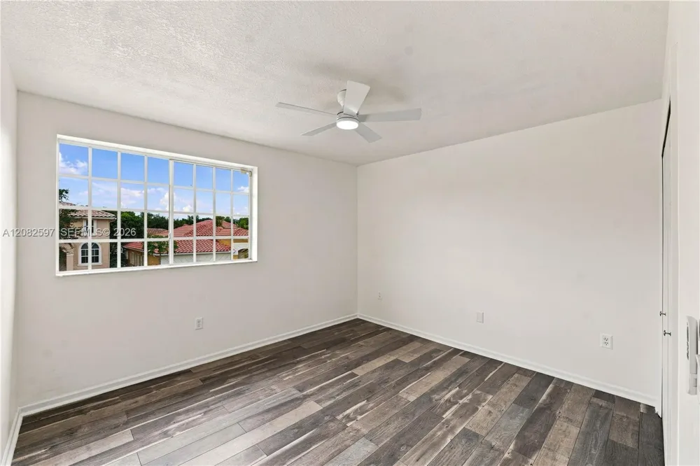 12103 NW 47th Mnr Coral Springs, FL 33076