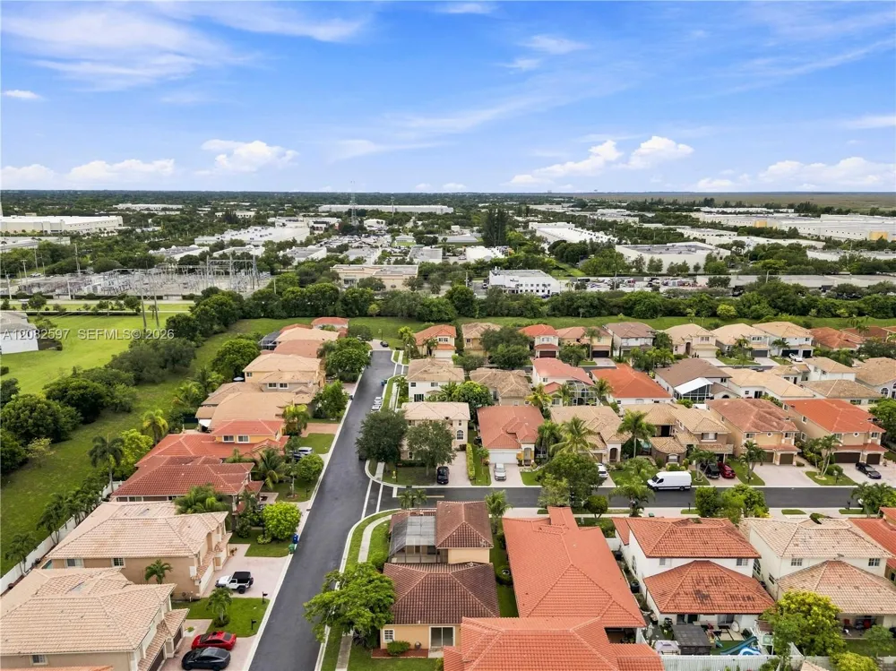 12103 NW 47th Mnr Coral Springs, FL 33076