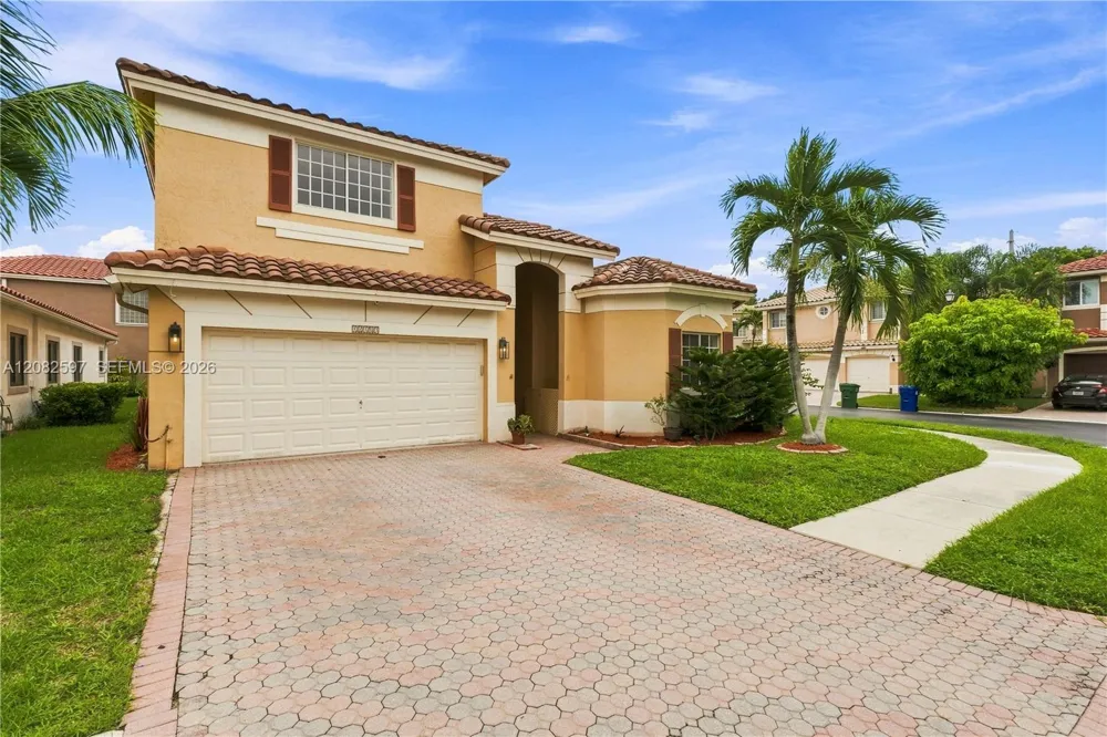 12103 NW 47th Mnr Coral Springs, FL 33076