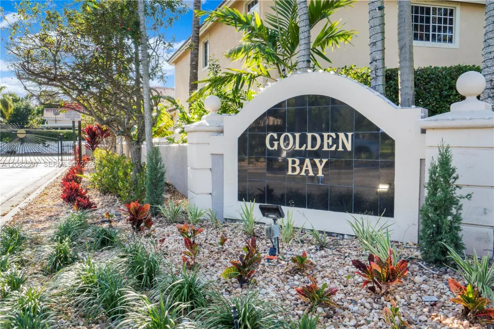 12103 NW 47th Mnr Coral Springs, FL 33076