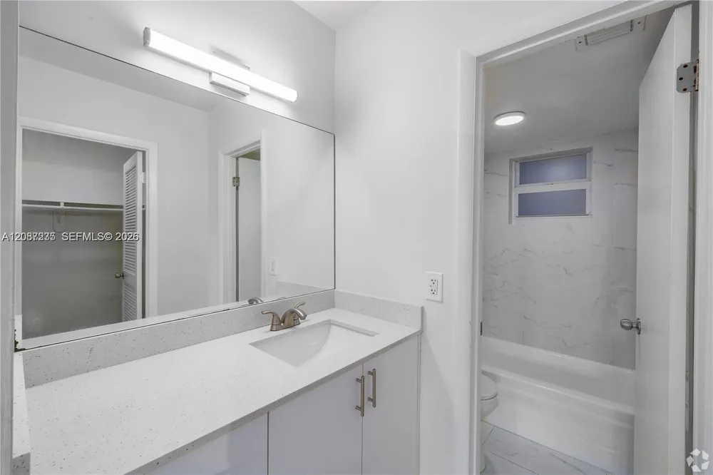 3626 NE 168th St #504 North Miami Beach, FL 33160