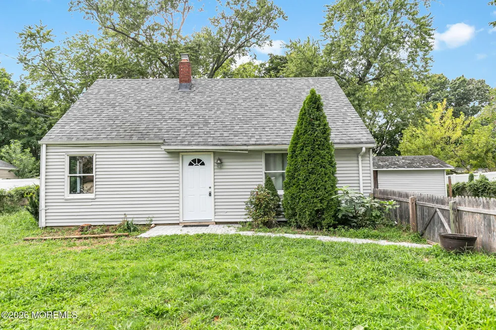 10 Steven Avenue Tinton Falls, NJ 07724