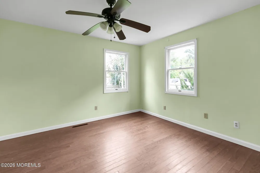 10 Steven Avenue Tinton Falls, NJ 07724