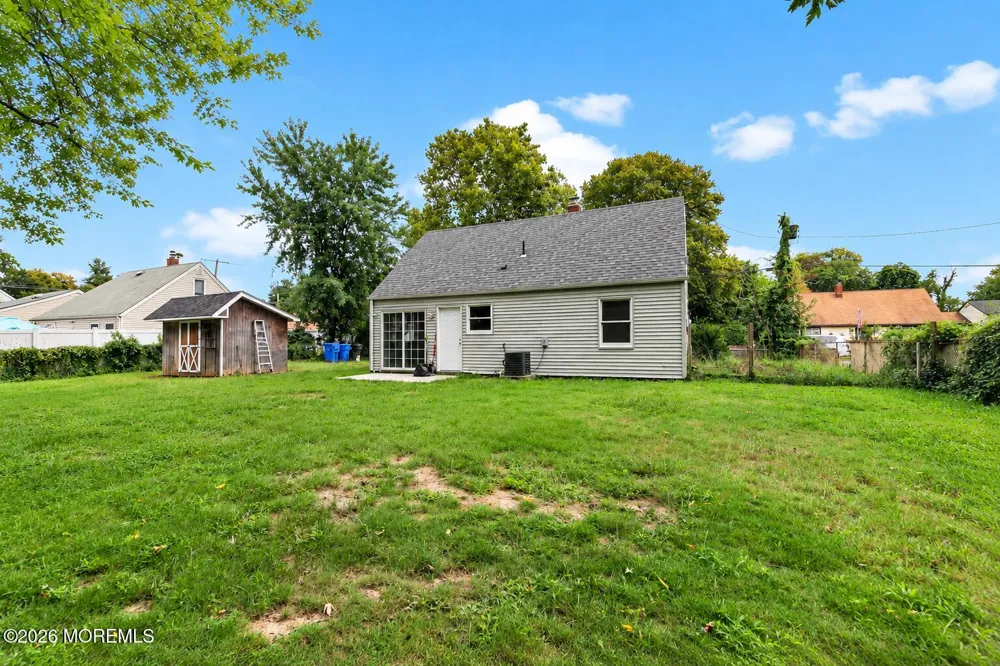 10 Steven Avenue Tinton Falls, NJ 07724