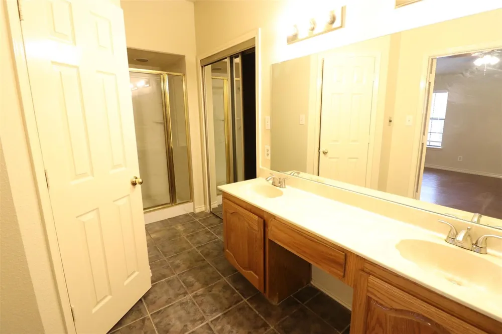 9232 WILLARD ST Rowlett, TX 75088