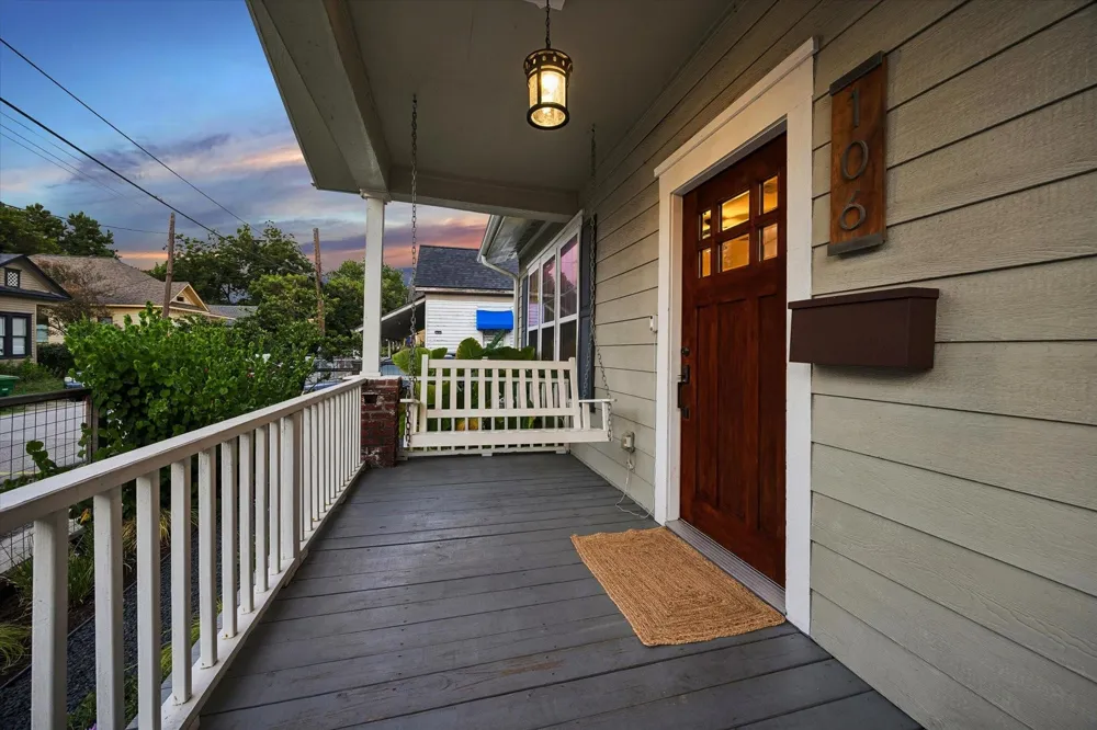 106 Alma Street Houston, TX 77009