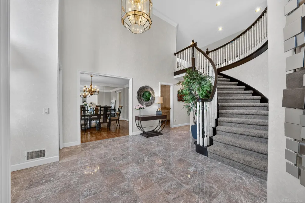 8893 Chestnut Run Drive Shelby Charter Township, MI 48317