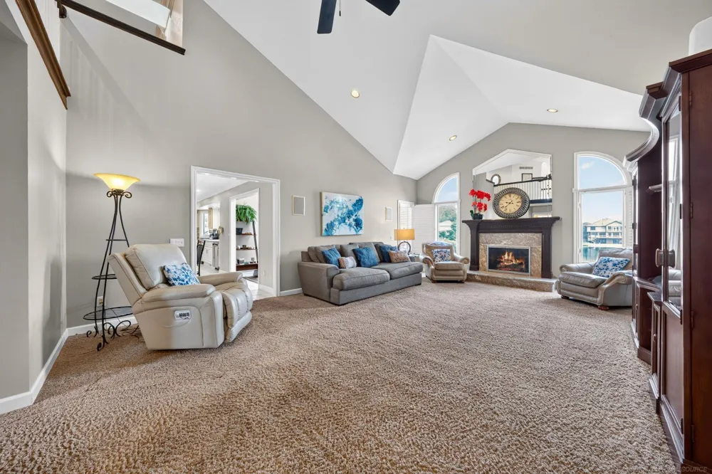 8893 Chestnut Run Drive Shelby Charter Township, MI 48317