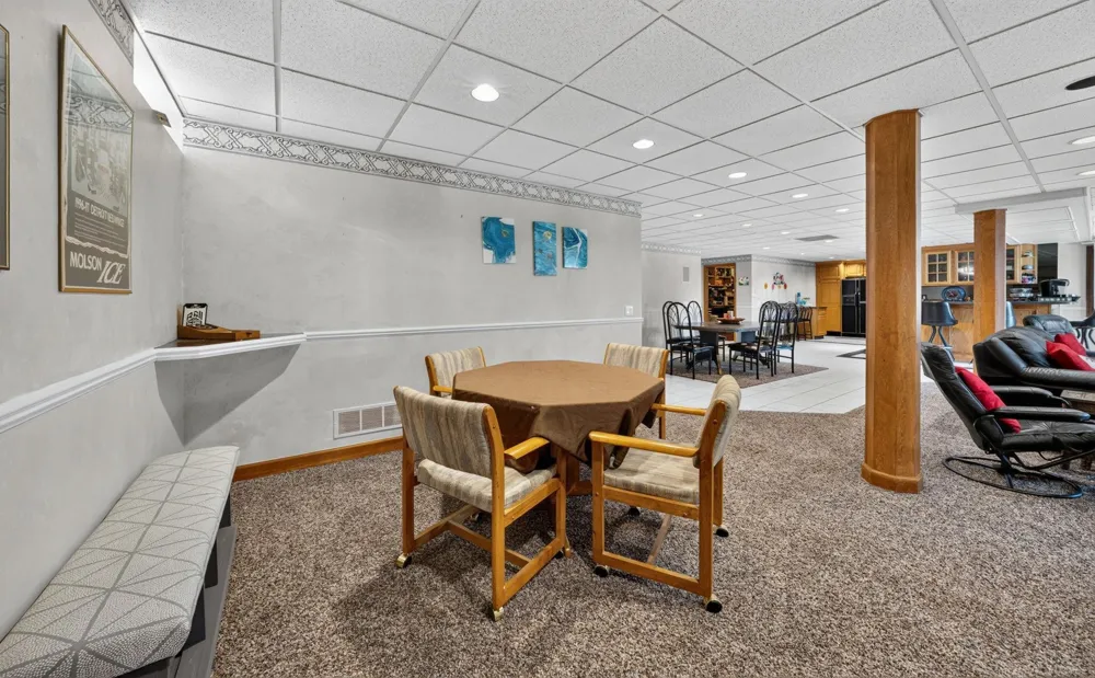 8893 Chestnut Run Drive Shelby Charter Township, MI 48317