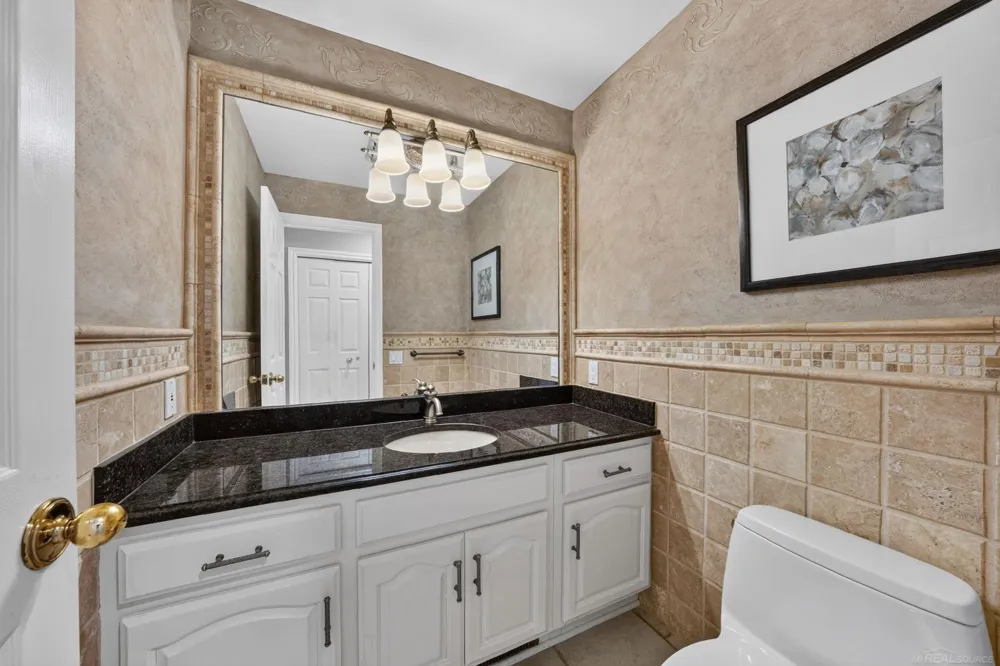 8893 Chestnut Run Drive Shelby Charter Township, MI 48317