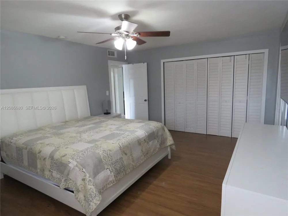 11840 NE 19th Dr #26 North Miami, FL 33181
