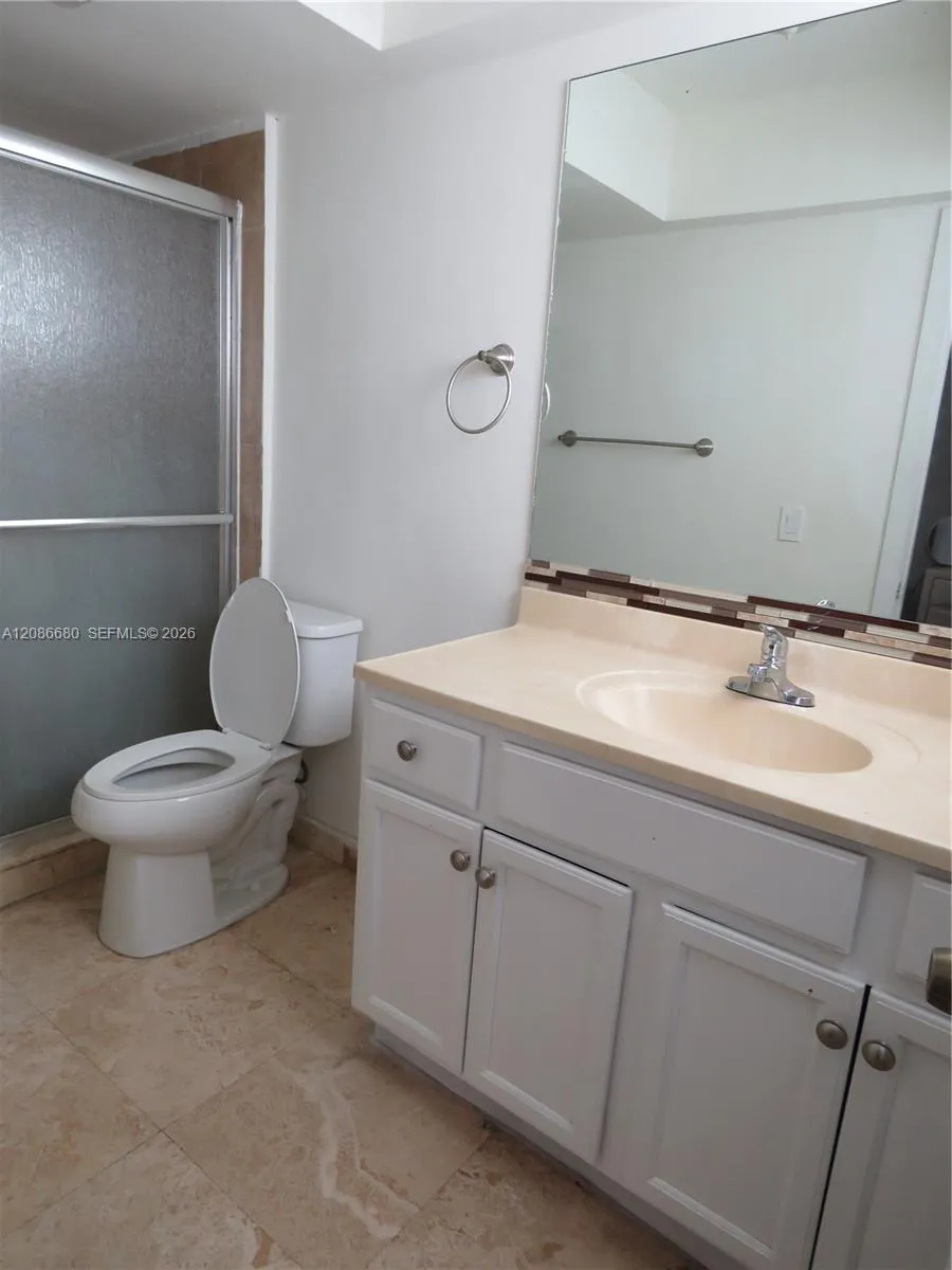 11840 NE 19th Dr #26 North Miami, FL 33181