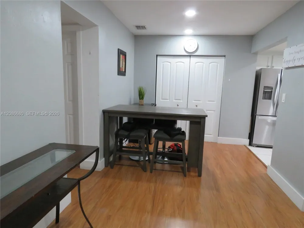 11840 NE 19th Dr #26 North Miami, FL 33181