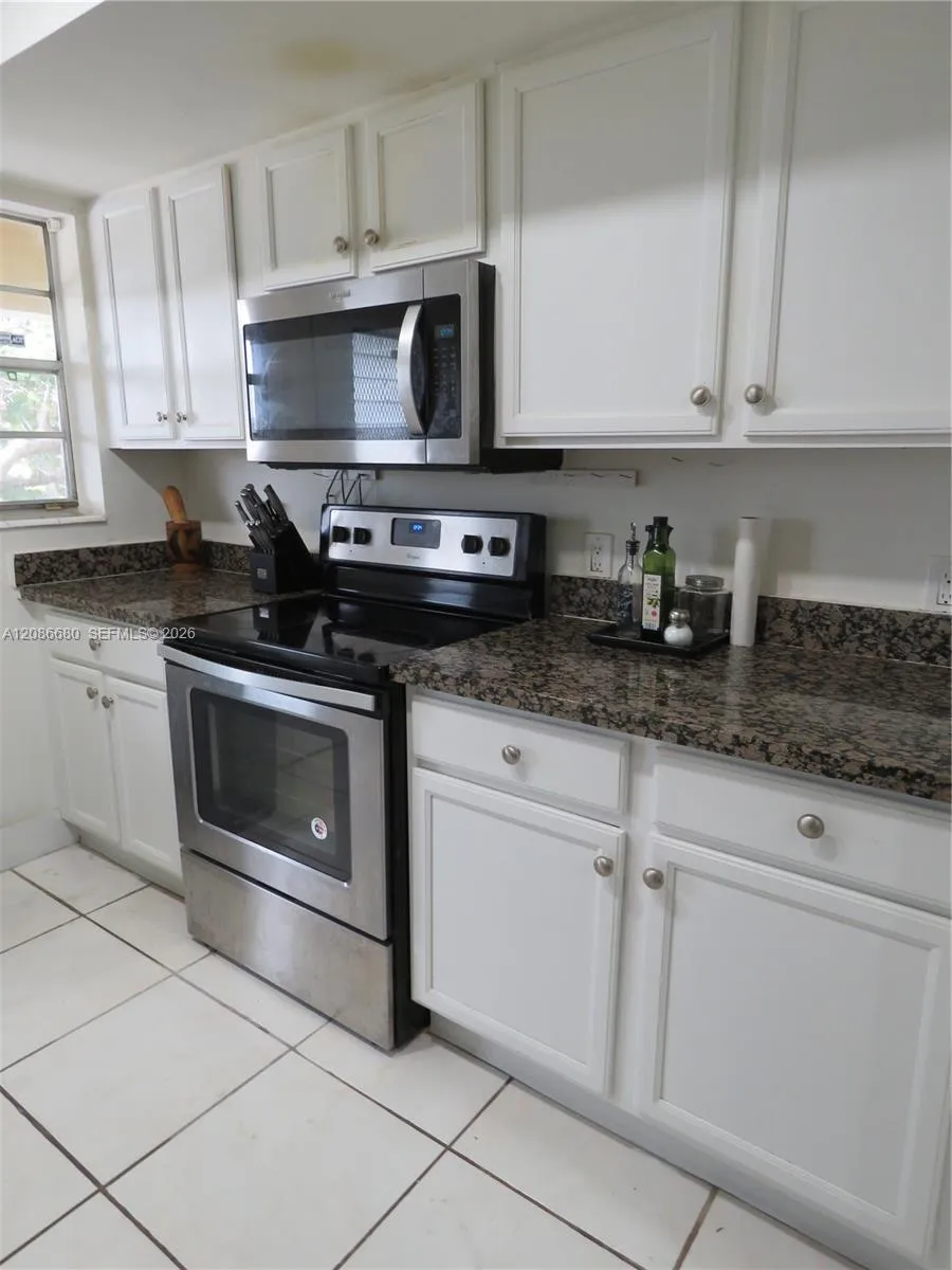 11840 NE 19th Dr #26 North Miami, FL 33181