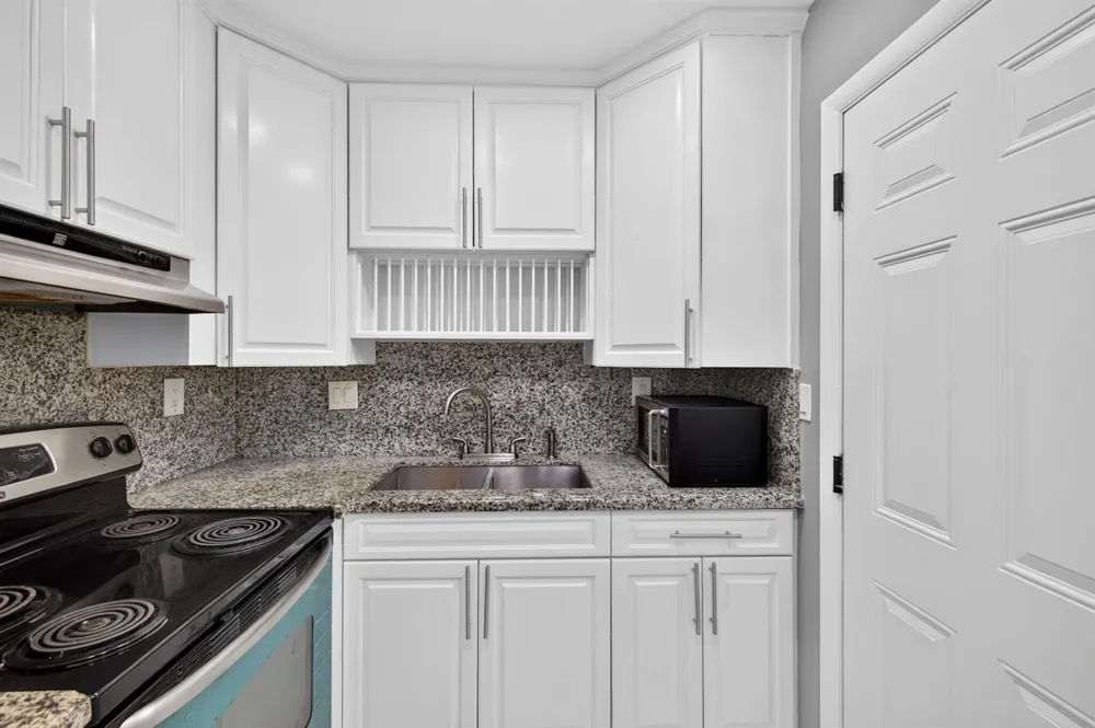 3040 NE 16th Avenue #110 Oakland Park, FL 33334