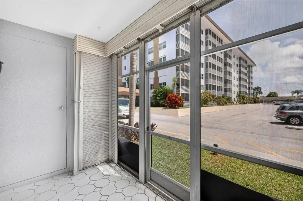 3040 NE 16th Avenue #110 Oakland Park, FL 33334