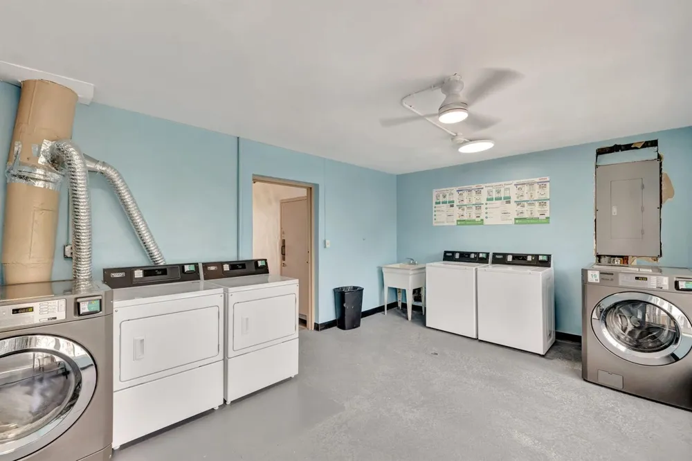3040 NE 16th Avenue #110 Oakland Park, FL 33334