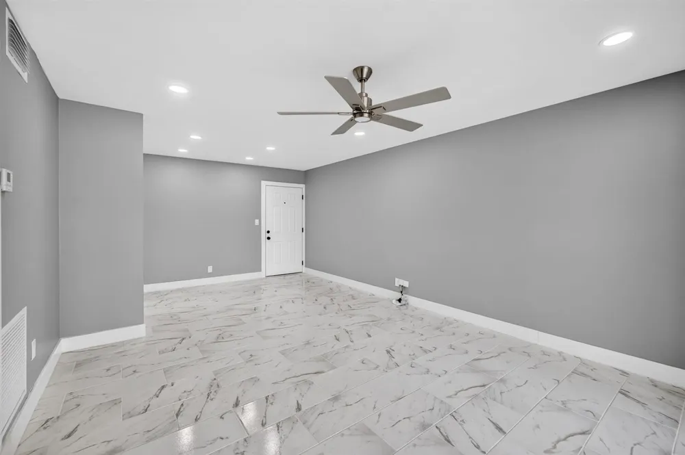 3040 NE 16th Avenue #110 Oakland Park, FL 33334