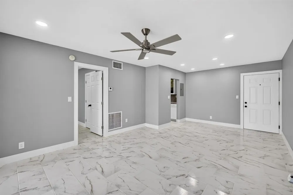 3040 NE 16th Avenue #110 Oakland Park, FL 33334