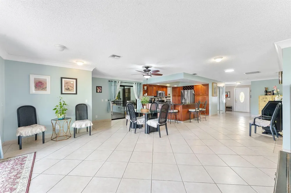 154 SANTA MONICA AVENUE Royal Palm Beach, FL 33411
