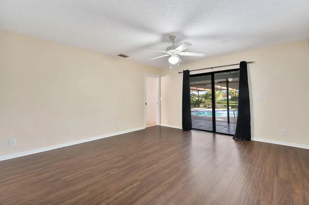 154 SANTA MONICA AVENUE Royal Palm Beach, FL 33411