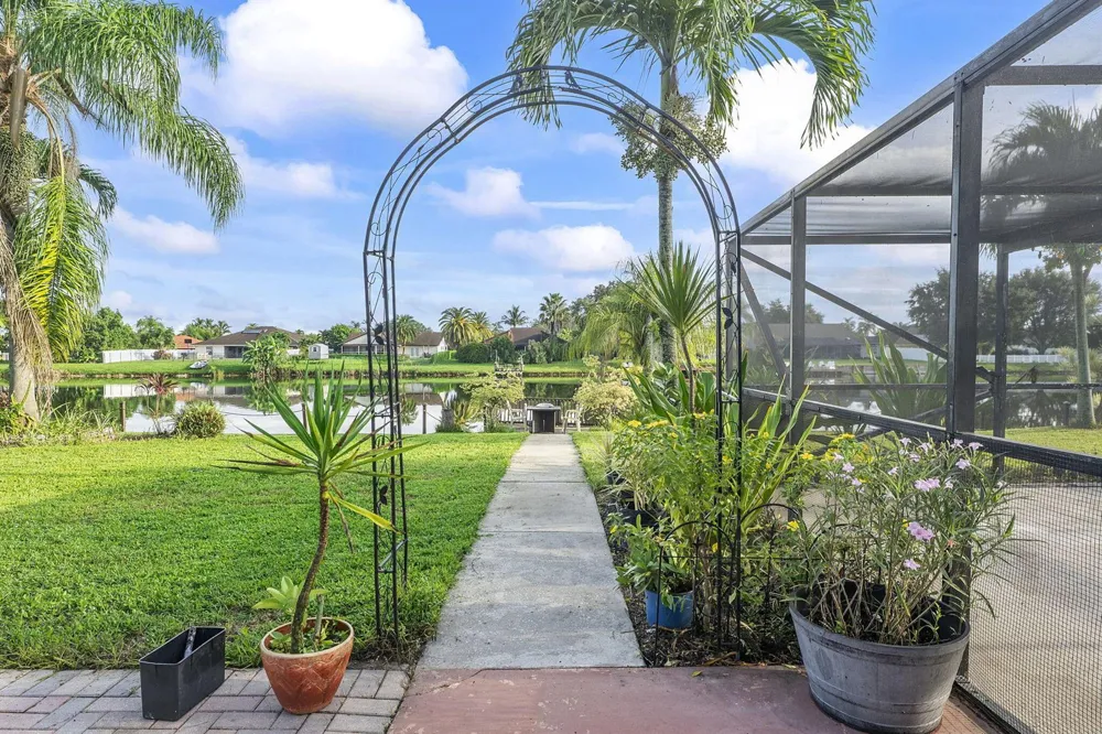 154 SANTA MONICA AVENUE Royal Palm Beach, FL 33411