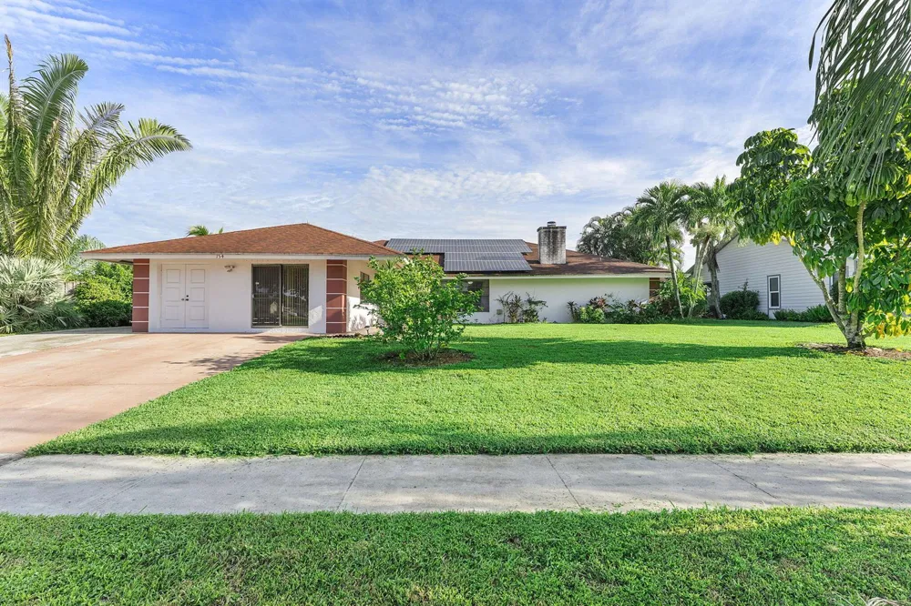 154 SANTA MONICA AVENUE Royal Palm Beach, FL 33411