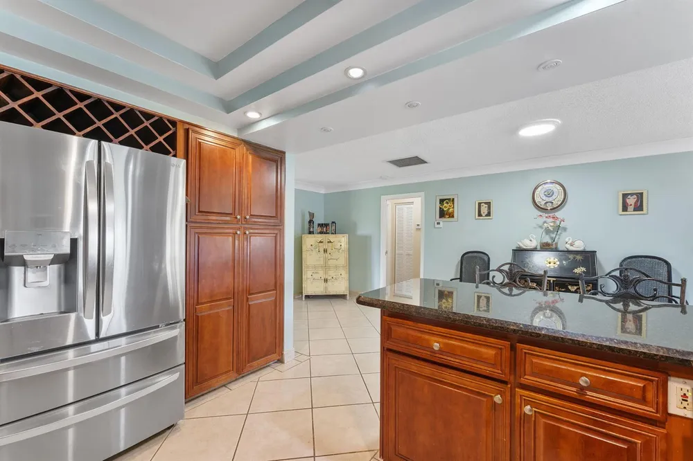 154 SANTA MONICA AVENUE Royal Palm Beach, FL 33411