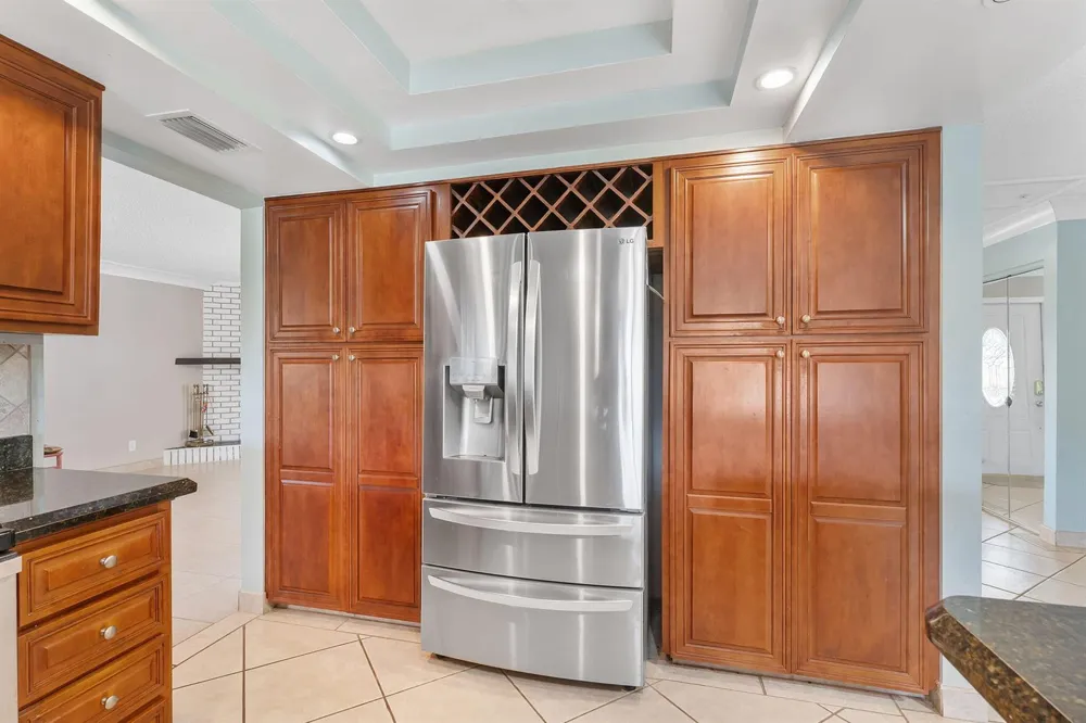 154 SANTA MONICA AVENUE Royal Palm Beach, FL 33411