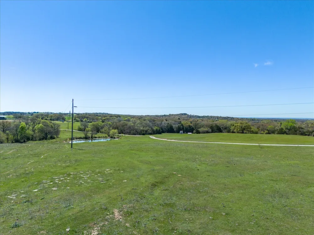 1200 County Road 2475 Alvord, TX 76225
