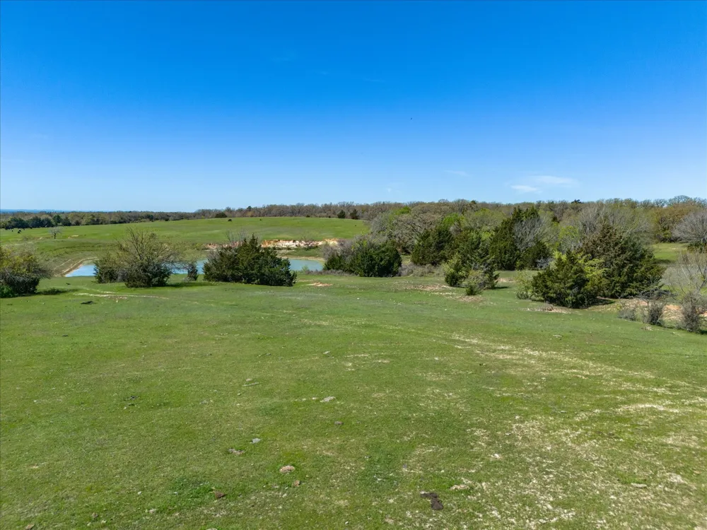 1200 County Road 2475 Alvord, TX 76225
