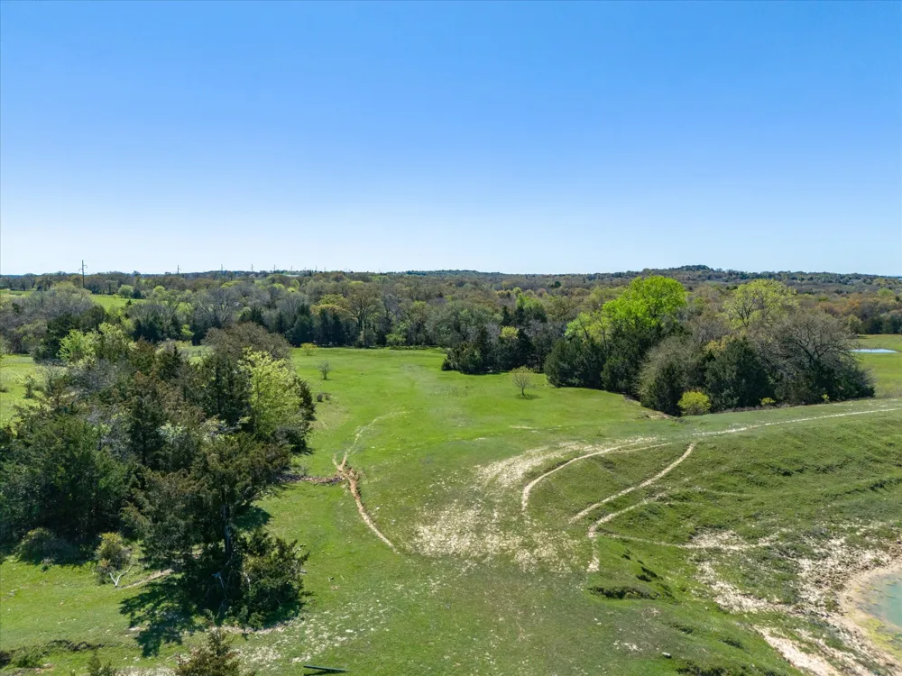 1200 County Road 2475 Alvord, TX 76225