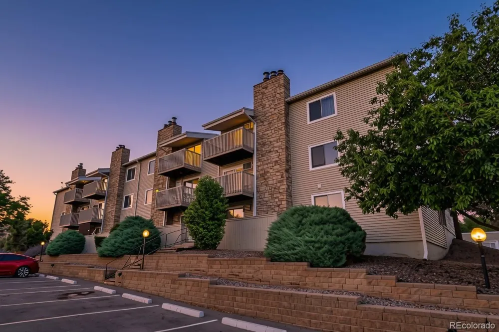 381 S Ames Street #F303 Denver, CO 80226