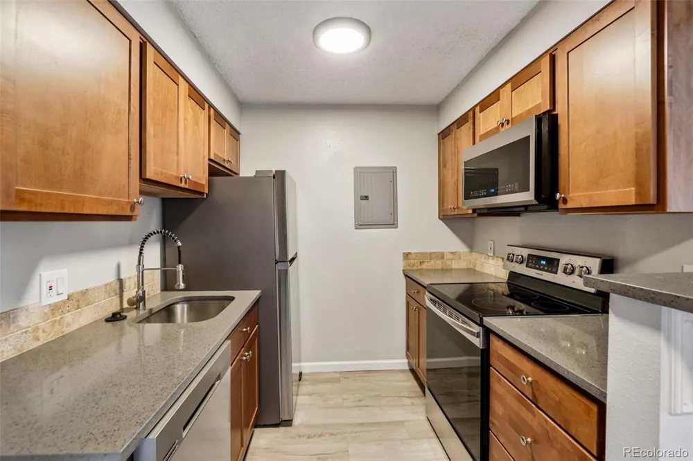 381 S Ames Street #F303 Denver, CO 80226