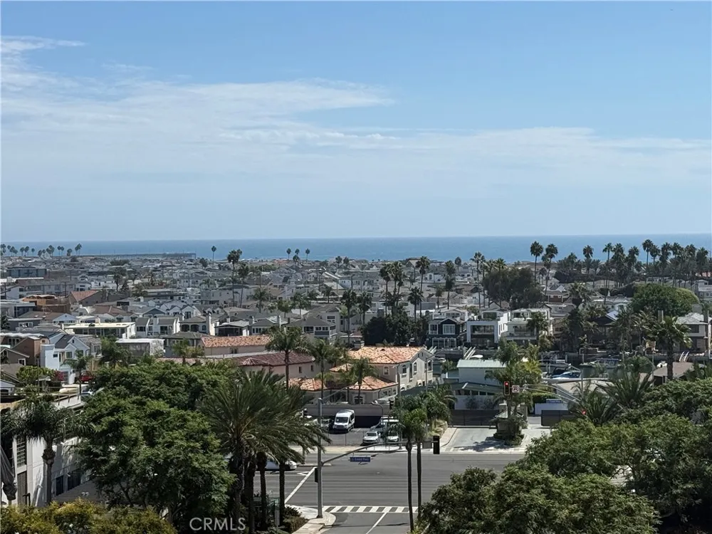 230 Lille Lane #308 Newport Beach, CA 92663