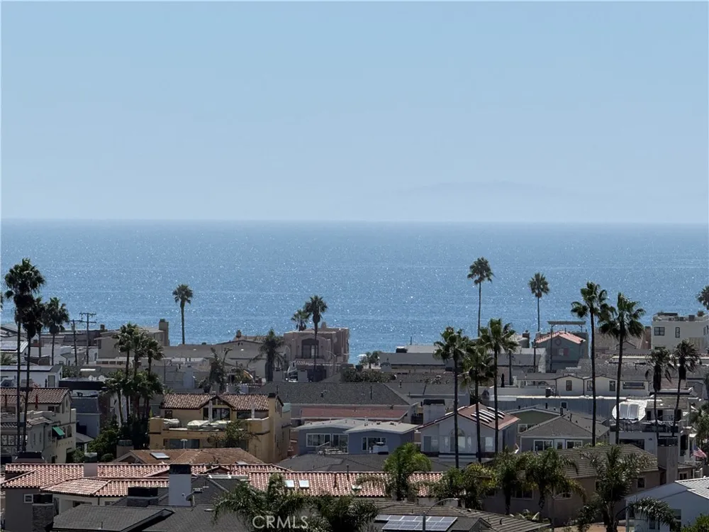 230 Lille Lane #308 Newport Beach, CA 92663
