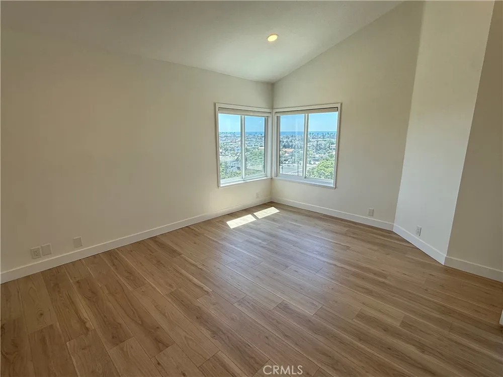 230 Lille Lane #308 Newport Beach, CA 92663