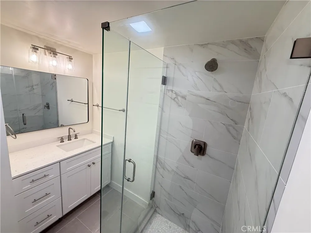 230 Lille Lane #308 Newport Beach, CA 92663