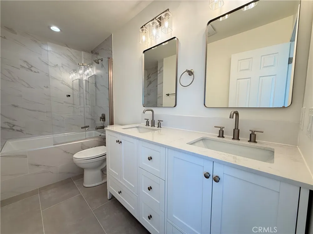 230 Lille Lane #308 Newport Beach, CA 92663