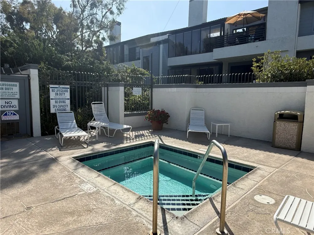230 Lille Lane #308 Newport Beach, CA 92663