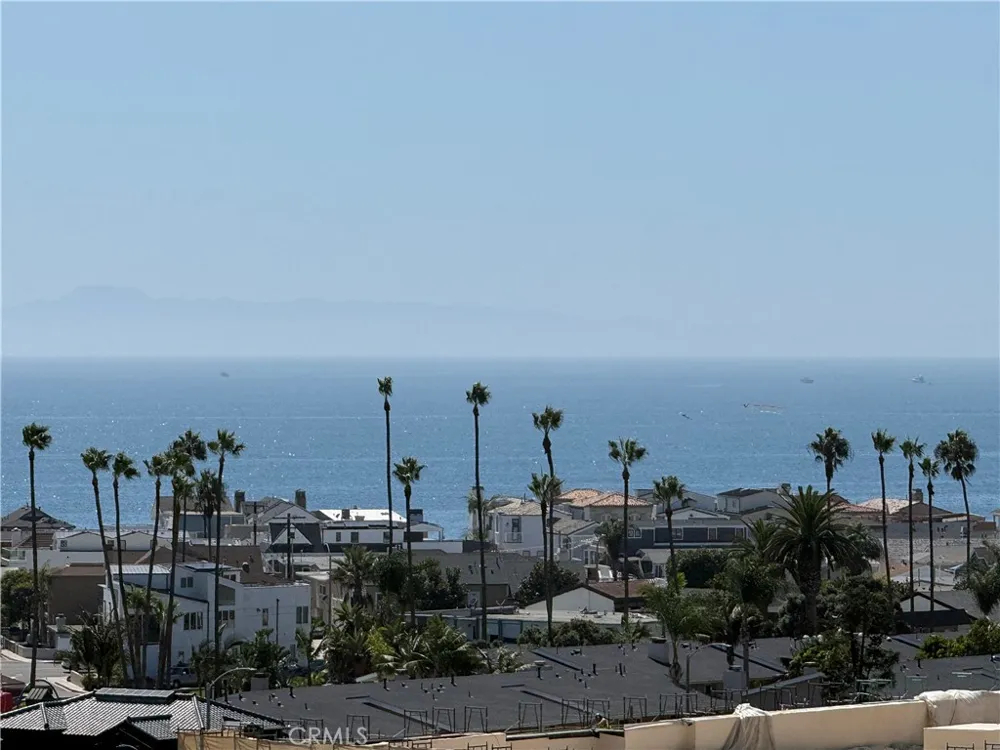 230 Lille Lane #308 Newport Beach, CA 92663