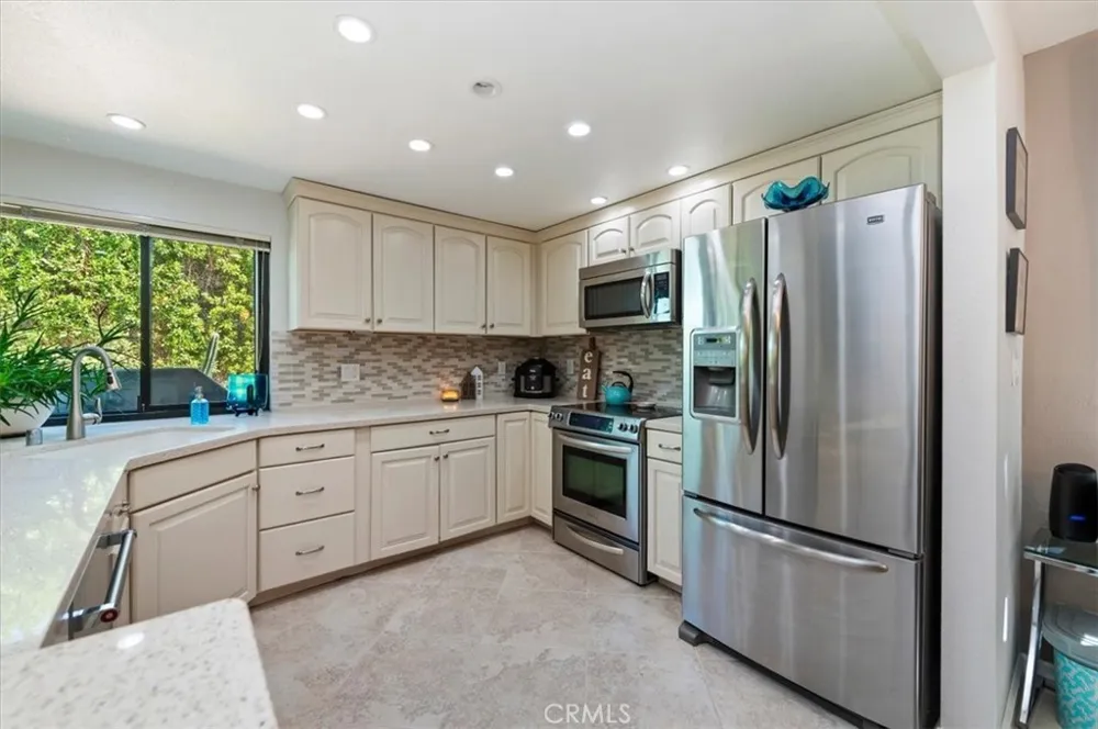 764 Seville Palm Springs, CA 92262