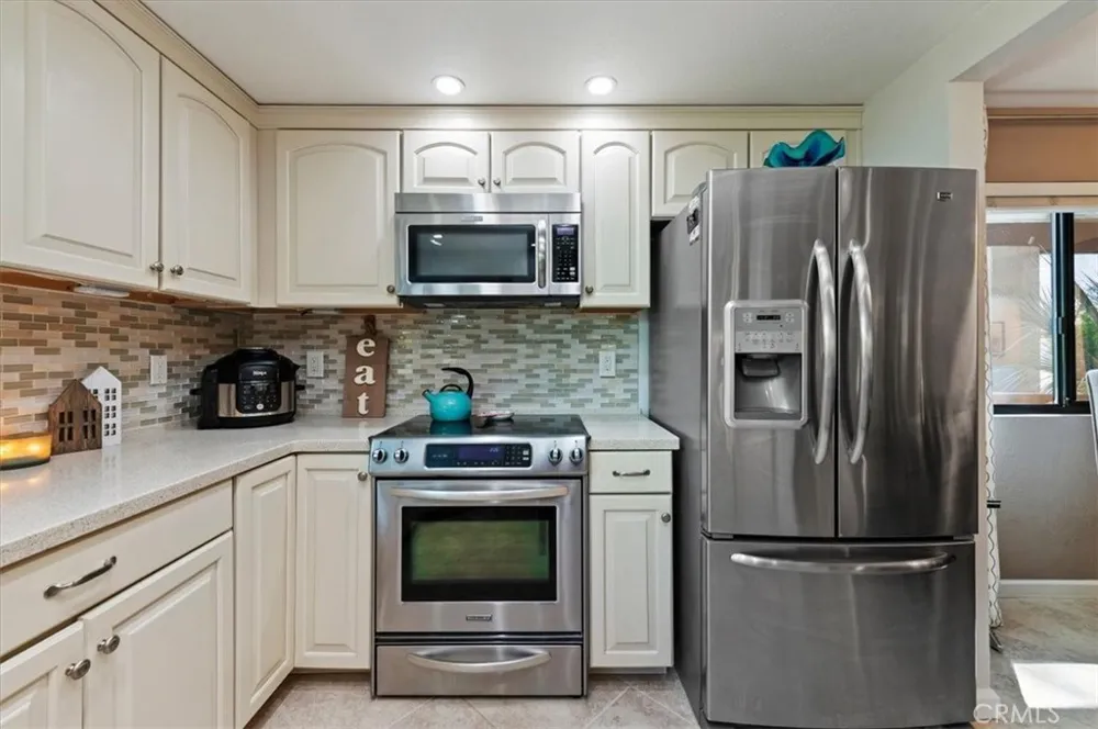 764 Seville Palm Springs, CA 92262