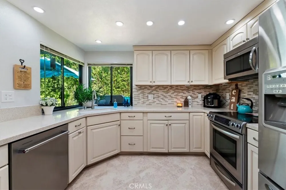 764 Seville Palm Springs, CA 92262
