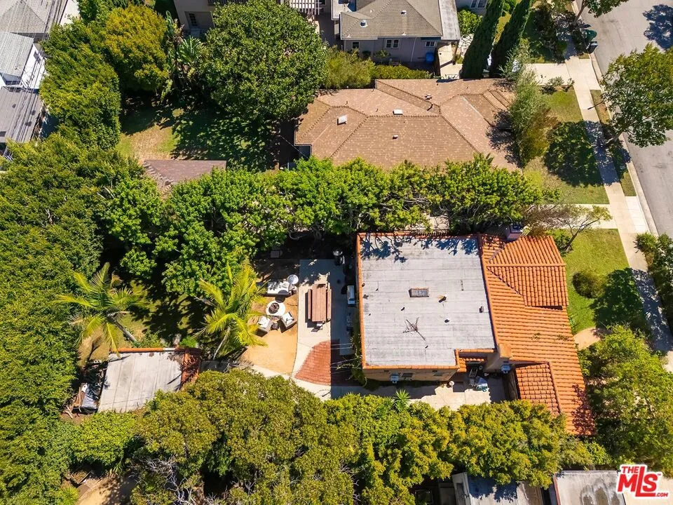 2243 27th Street Santa Monica, CA 90405