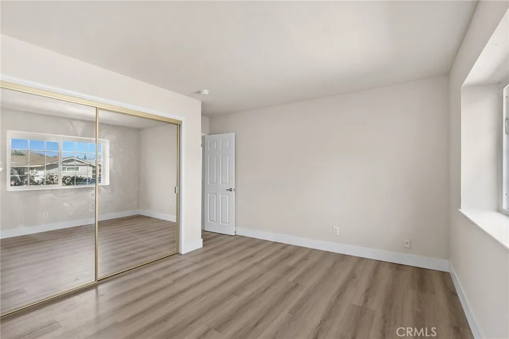 6736 Whitewood Street Simi Valley, CA 93063